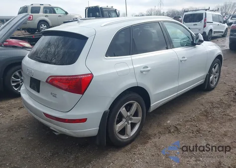 2012 Audi Q5 2.0T Premium z USA, uszkodzony, nr VIN WA1LFAFP5CA044493